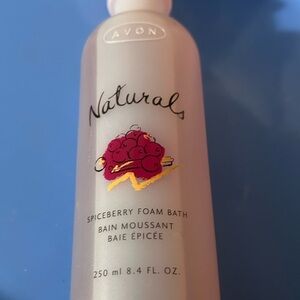 AVON Naturals Foam Bath   -  Spiceberry   -    NEW